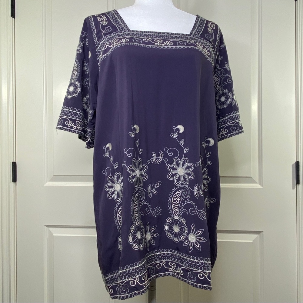Monoreno Eggplant w/embroidered design tunic/dress